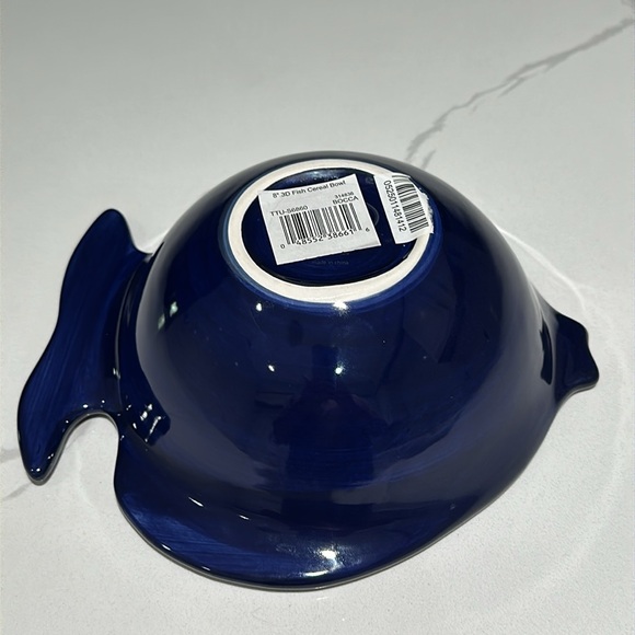 Espana Bocca 8” 3D Fish Cereal Bowl - Picture 5 of 9